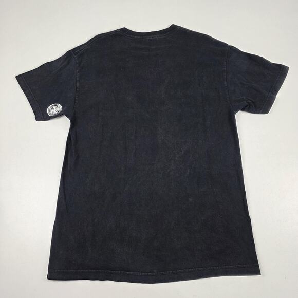 Vintage Independent Shirt Mens Medium Black Chris Haslam Skateboarding Tee Faded - Picture 9 of 10